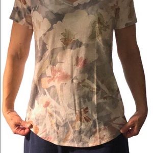 Very nice shirt with leaves